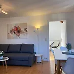 - Toscanapark Apartment *